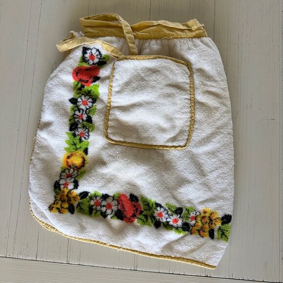 Vintage 70's Apron Half Waist Tie White Yellow Food Vegetable Fruit Dragon Fly - Picture 5 of 8